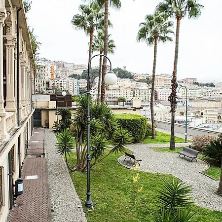 Il Miramare Palazzo D Epoca Immerso Nel * Генуя