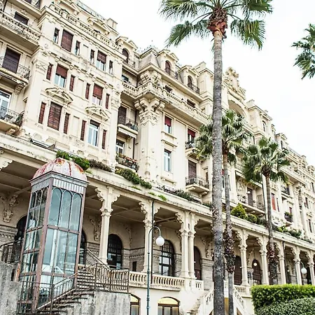 Il Miramare Palazzo D Epoca Immerso Nel